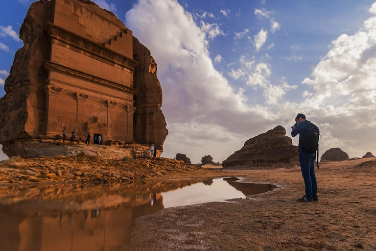 Al-'Ula: Hegra Winter's Edge e spedizione al tramonto nabateoAlUla: Hegra Winter's Edge &amp; Nabataean Sunset Expedition