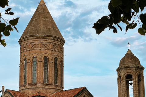 Tbilisi: Mtskheta, Gori & Uplistsikhe Small-Group Tour