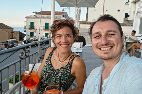 Sorrento Coast: Discover Hidden Gems by Vespa with a Buddy