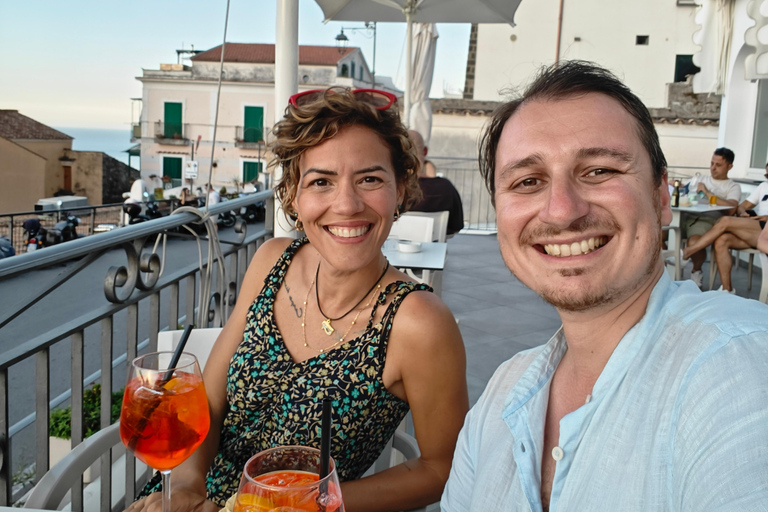 Sorrento Coast: Discover Hidden Gems by Vespa with a Buddy