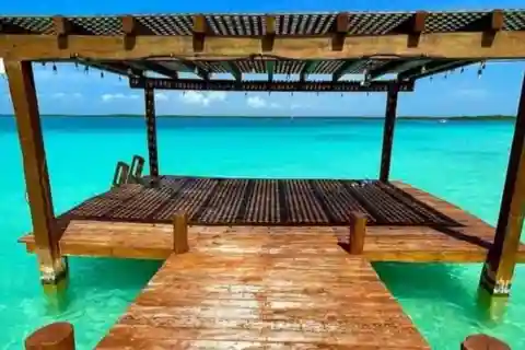 Cenotes, Turtles and Beach club