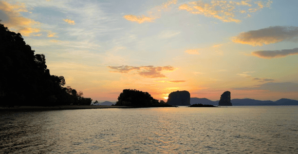 Ko Yao Yai: Hong Island & Plankton Longtail Boat Sunset Tour