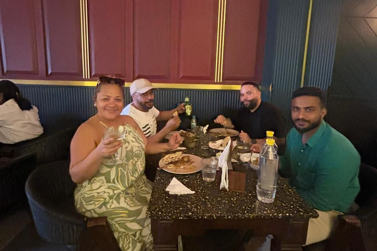 Visite guidée d'une jounée des monuments de Delhi avec guide et transferts