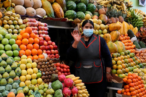 Quito: Street Food Tour with Private Transport