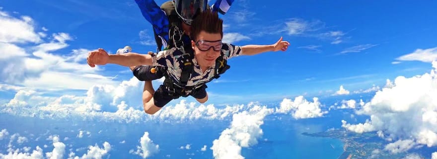 Pattaya : Saut en tandem Dropzone avec transfert aller-retour