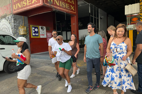 Vivez la Lucha Libre à Mexico depuis la première rangée VIP !Vivez la lutte libre à Mexico depuis la première rangée VIP !