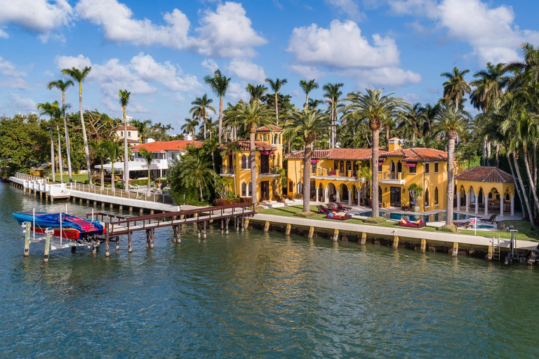 Miami: Biscayne Bay Boat Tour with Guide