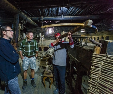 Day tour to Ushguli from Mestia