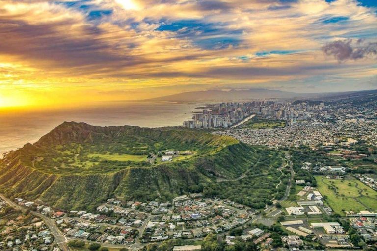 Oahu: Den kompletta Pearl HarborOahu: Den kompletta Pearl Harbor från Waikiki