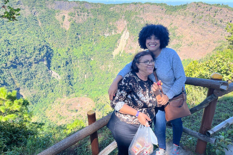 EXCURSION D&#039;UNE JOURNÉE COMPLÈTE À LA PLAGE, AU VOLCAN ET AU CENTRE HISTORIQUE