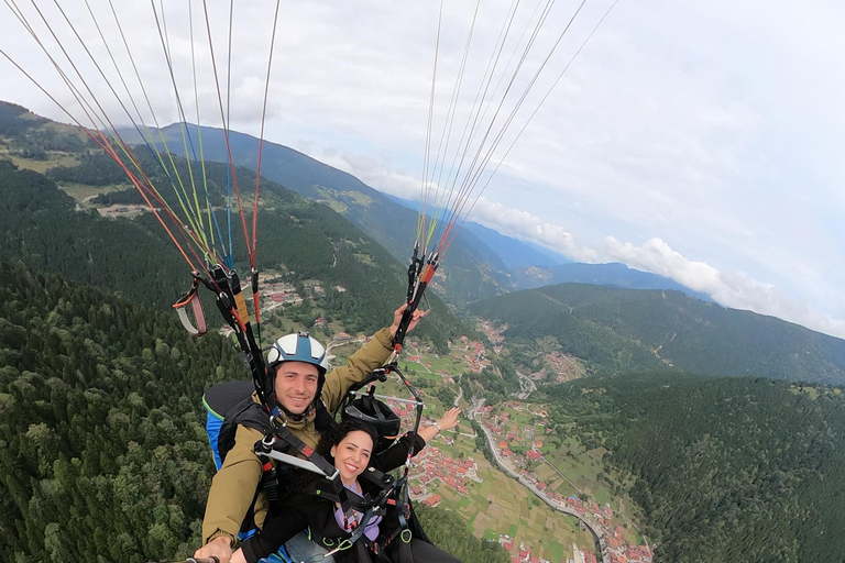 Trabzon: esperienza di parapendio in tandem a Uzungöl