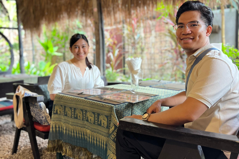 Tour in bicicletta dell&#039;alba di Angkor Wat con pranzo incluso