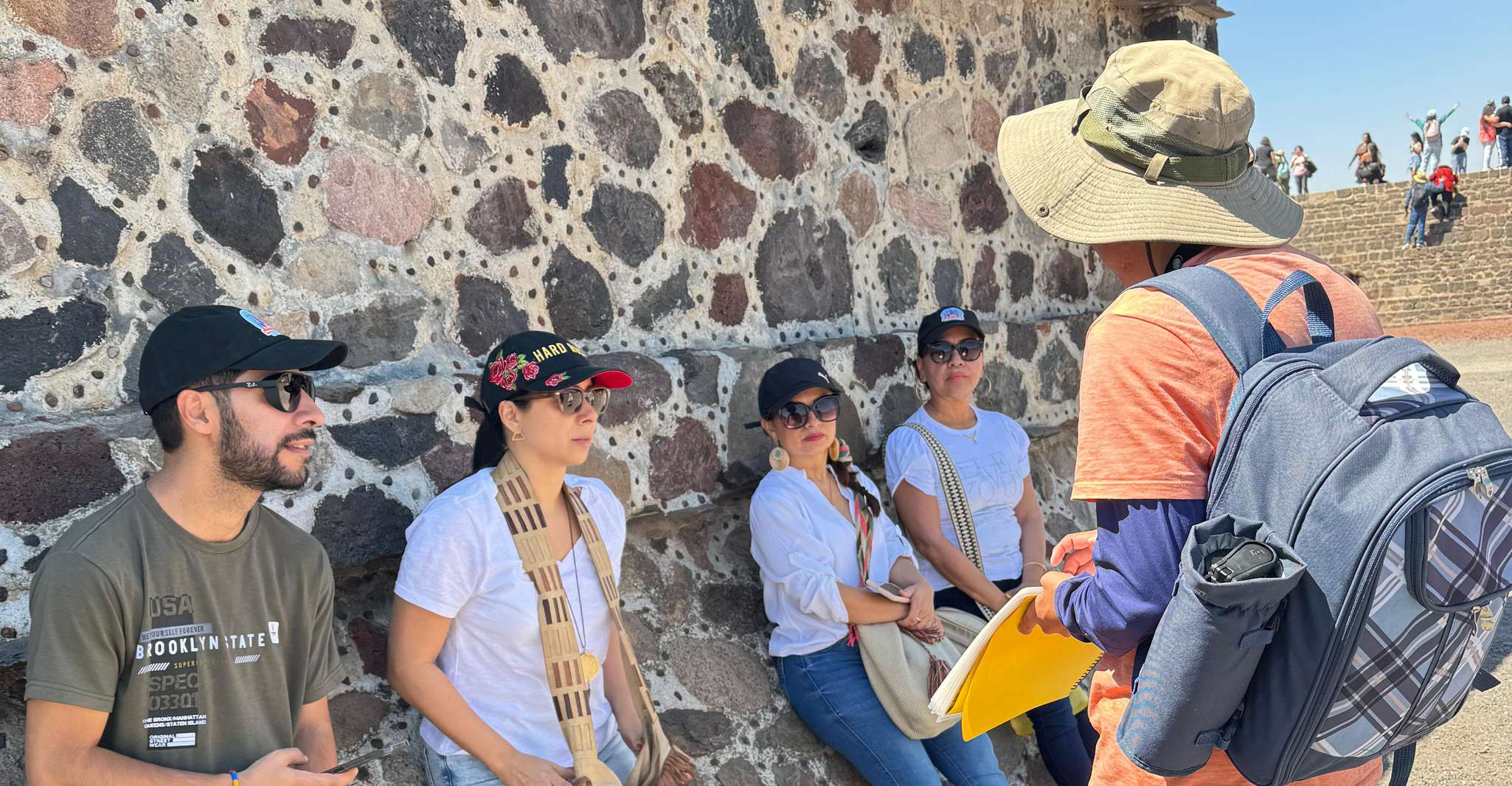 ツアーTeotihuacan -CDMX +輸送 - Housity