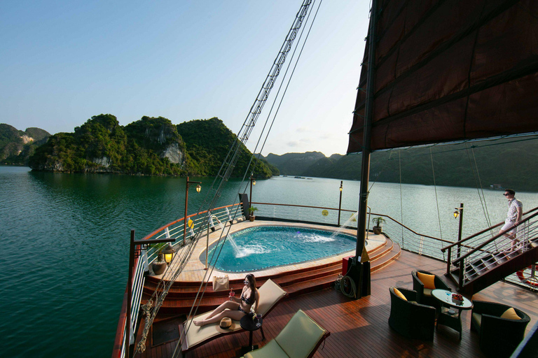 Hanói: 2D1N Ha Long, Bahía de Lan Ha en Crucero de Lujo AmandaSalida de Hanoi a las 8:00 AM