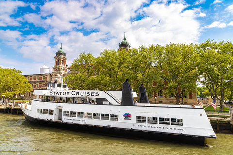 New York City: Statue of Liberty & Ellis Island Guided Tour