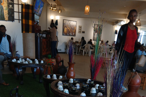 Addis Ababa: Guided City Highlights Tour in English & French