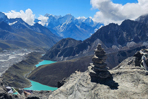 Everest Base Camp buiten de gebaande paden met Gokyo Trek