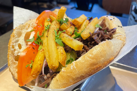 Berlin Food Tour: Taste the Best with a Full Meal & Beer