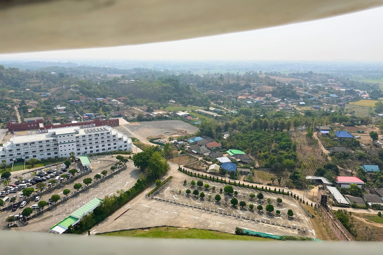 Chiang Rai: Private Half Day Tour – Temples & City Sights