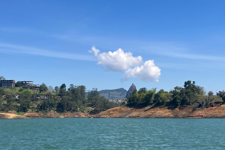 From Medellín: Guatapé and San Rafael 2-Day Adventure
