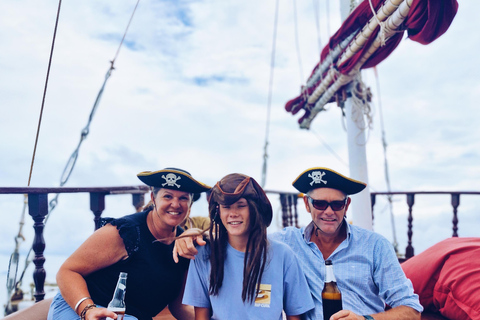 Krabi: Sunset Dinner Cruise & Swimming by Luxury Junk Boat