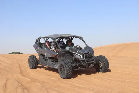Dubái: Paseo en buggy sin conductor con cena barbacoa opcional