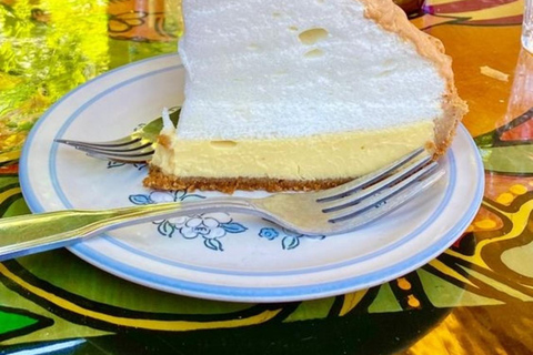 Key West : Best Street Food Tour With A Local Guide Key West : 3 Hours Private Food Tasting Walking Tour