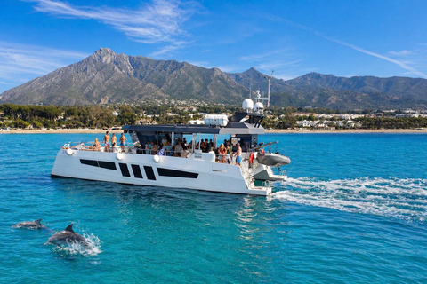 Marbella: Catamaran Tour with a Swimming Stop