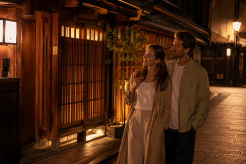 Kanazawa: Nishi Chaya & Riverside Night Photo Walk
