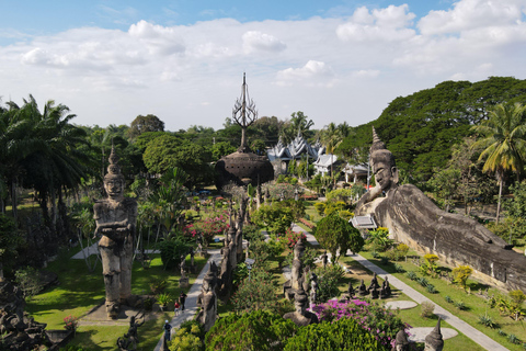 City tour pelos destaques de Vientiane com almoço e parque do Buda