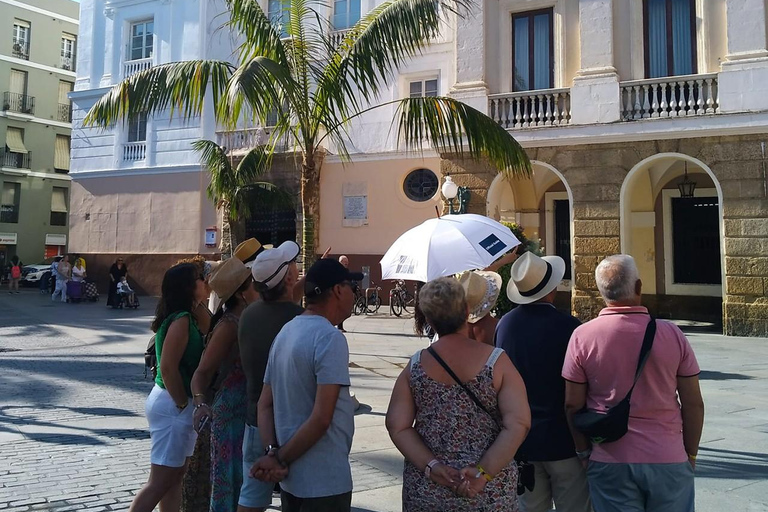 Cádiz: Tour guiado pela Milenária de CádizCádiz: Excursão a pé panorâmica gratuita