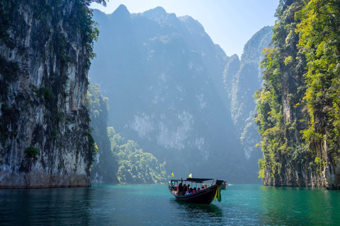 Khao Sok: Private Longtail Boat Tour at Cheow Lan LakeOption 2: 4-Hour Tour with Hotel Pickup and Drop-Off