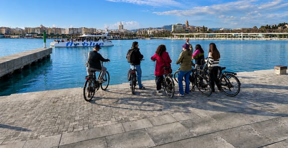 Málaga: E-Bike Tour with Full-Day E-Bike Rental