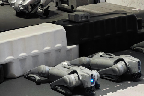 Shanghai Tech Tour: Driverless Taxi, Drone Delivery & Robots