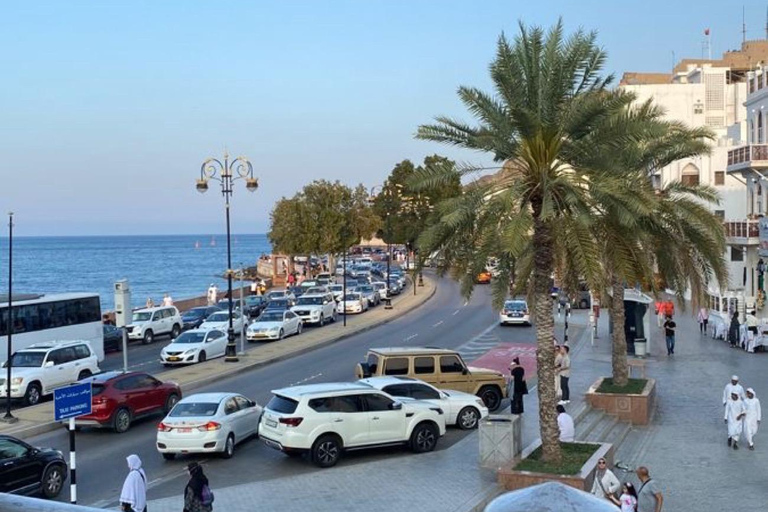 Luxury Private Muscat Tour with Local Omani Guide ⭐ Ford Mustang GT