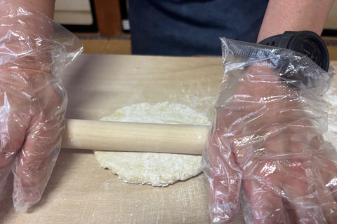 Tokyo: Mt Fuji, Lake Cruise and Noodles Making Experience Spectacular Fuji: Nature & Local Flavors