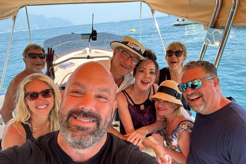 Private boat tour from Positano to Capri
