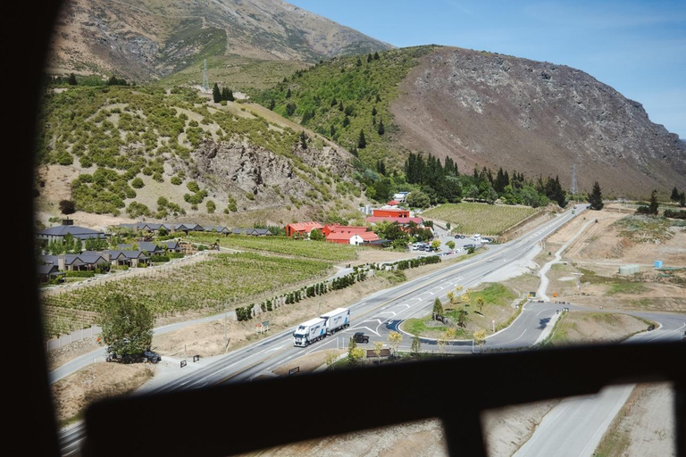 Passeio de helicóptero para degustação de vinhos em Queenstown