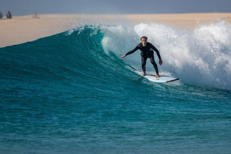 La Pared: Cursos de surf para todos los niveles