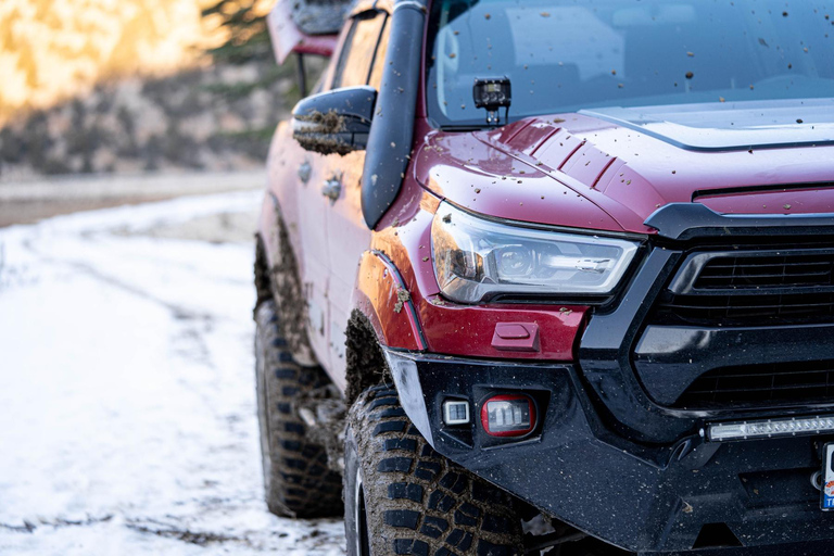 巴塞罗那出发的安道尔奢华之旅与揽胜运动版挑战之旅从巴塞罗那出发的安道尔豪华之旅和路虎揽胜运动版挑战赛