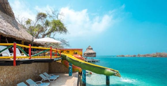 Cartagena: Full day at Lizamar Island ideal for families