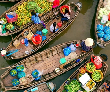 HCM: 2-Day Mekong Floating Market with Cooking & Bike Ride
