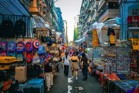 A Day in the life of a Hong Konger Walking Tour