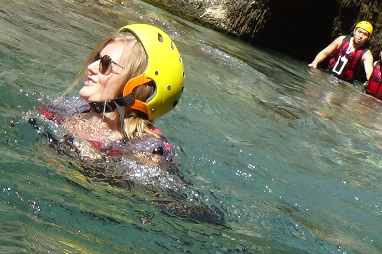 Tour de aventura en Antalya: barranquismo y raftingExcursión de Aventura en Antalya: Rafting y Barranquismo