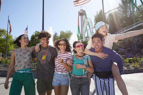 Los Angeles: Six Flags Magic Mountain Any-Day Entry Ticket Six Flags: Magic Mountain Good Any Day Ticket