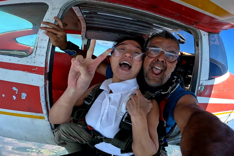 Jacksonville: Tandem Skydiving Experience