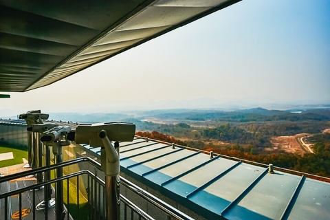 De Séoul: visite guidée de la DMZ, du 3e tunnel et du pont de GamaksanVisite privée (parcours Majang) avec prise en charge / retour à l'hôtel