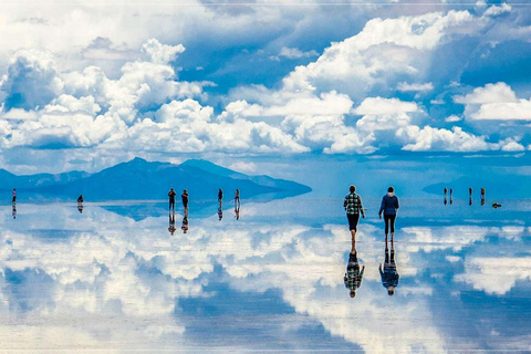 Visite des salines d&#039;Uyuni depuis Sucre | Voyage en Bolivie par voie terrestre