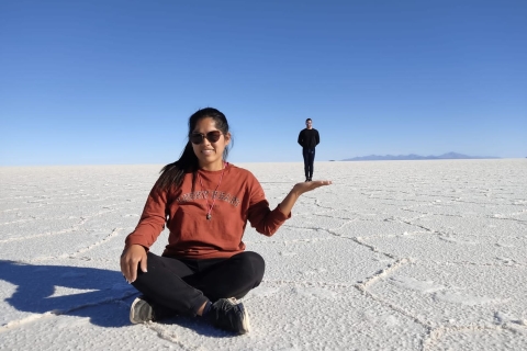 Ab La Paz: 2-tägige Uyuni-Tour per Flug