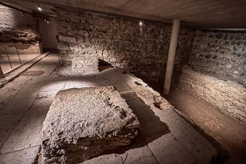 Cologne: Underground Tour with Baptistery & Crypt Cologne: Underground Tour with Baptistery & Crypt